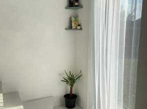 Bely Ponaramny Guest House