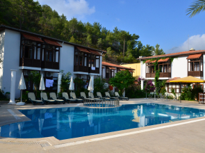 Ford Hotel