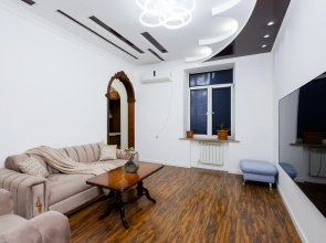 3-K Kvartira na Ul. Tumanyana, Tm200 Flat