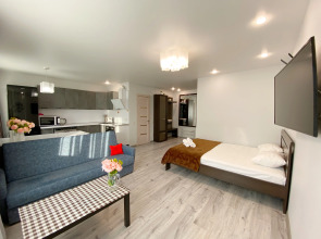 Апартаменты на Русской 15