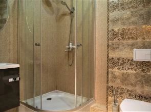 Апартаменты 003_Коммунистическая 107