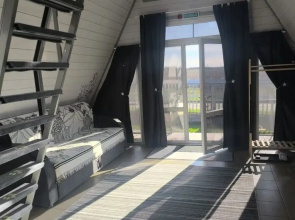 №1 Na Krayu Polya Private House