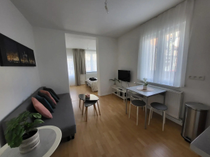 Studio Alicia - European Quarter Apartments