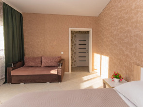 Апартаменты LikeHome на Салмышской