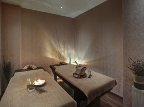 Отель Pell Palace Hotel & Spa