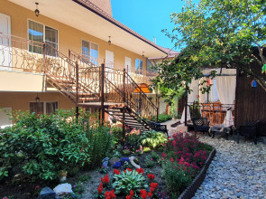 Гостевой дом Лето