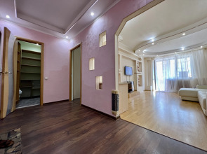 Апартаменты на улице Мира 11