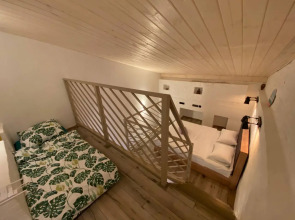 Апартаменты 3-х уровневый Лофт в центре PUSHKIN