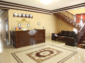Отель Vardonze