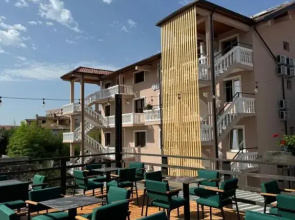 Ikona Hotel
