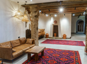 Chokh Rosso Hotel
