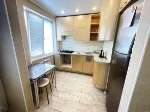 Квартира двухкомнатная в центре города OrenRoom56