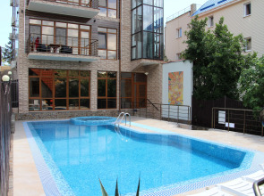 Отель Лучистая