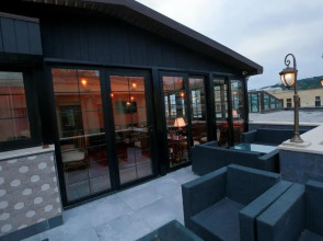 Отель West Inn Baku