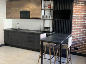 S Dizaynerskim Remontom Apartments