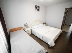 Апартаменты по Улице Авроры 10