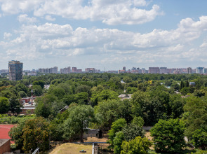 Апартаменты двухкомнатные недалеко от центра и парка