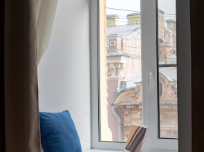 Solo Апарт Невский