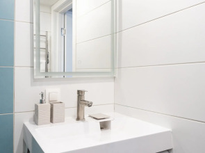 Квартира Двухуровневaя дизайнерская четырехместная