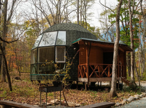 Private house So Vsemi Udobstvami U Pidana