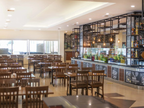 Armas Green Fugla Beach