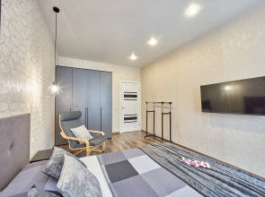 Апартаменты Современная Евродвушка в новом доме на 14 этаже