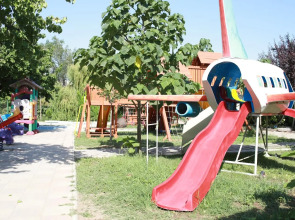 Отель Cross Resort