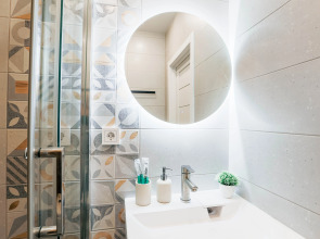 Апартаменты Солнце рядом с Политехом на 2 гостя