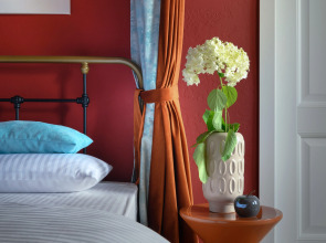 Апартаменты Уникальные на Большой Покровской