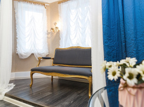 Апартаменты двухкомнатные с видом на Волгу на ул.К.Маркса 44, м.Стрелка. Сова-Дом