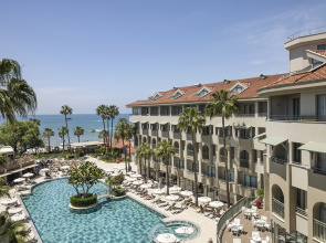 Side Star Beach Hotel