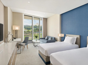 Курортный отель JA The Resort - JA Lake View