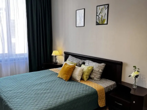 Tryokhkomnatnye Apartamenty U Ozera Apartments