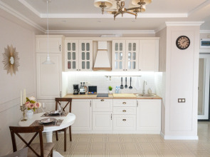 Апартаменты ЖК Романов с балконом и красивым видом