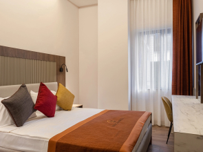 Отель Mira Inn Lara