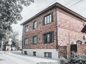 Апартаменты с проектором на Петрозаводской 85/75