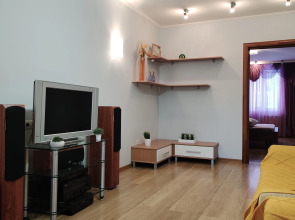 Квартира на Бикбая 23/2. Просторные трёхкомнатные апартаменты на 6 гостей.