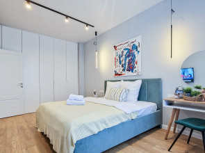 Апартаменты GoldenRing-Apartments, Свободы 52