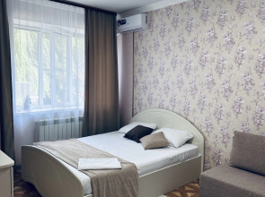 Na Ordzhonikidze 91 Flat
