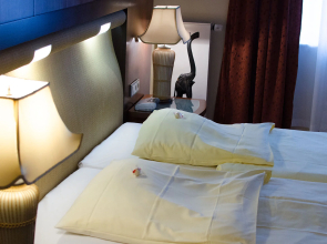 Royal Inn Hotel