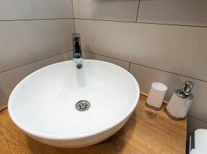 Апартаменты Добрые Cутки 5