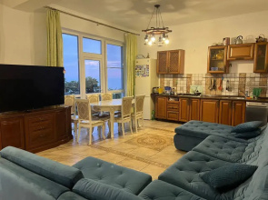 Landys Villa
