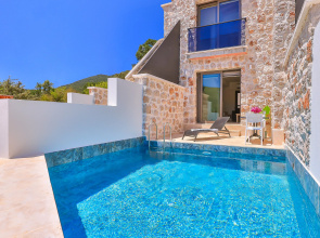 Kas Suites Villas