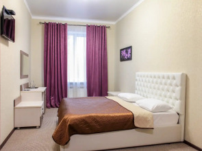 Отель Джулия