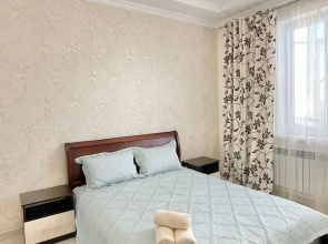 Prostornye 2-Kh Komnatnye Apartments