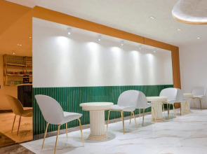 Отель Premier hotel