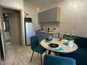 Апартаменты на Комендантском 63