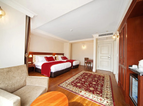 Отель Aren Suites