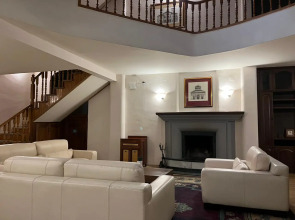 Отель Beaumonde Tbilisi