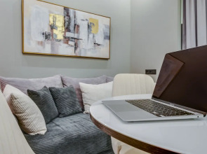 Апартаменты Премиум с Видом на Город Business Apartments